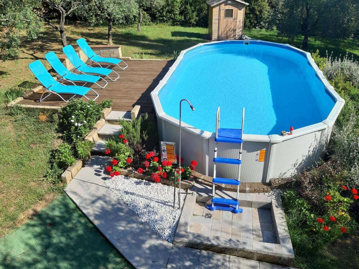 Il Fienile Del Colle Villa Pescia Buitenkant foto