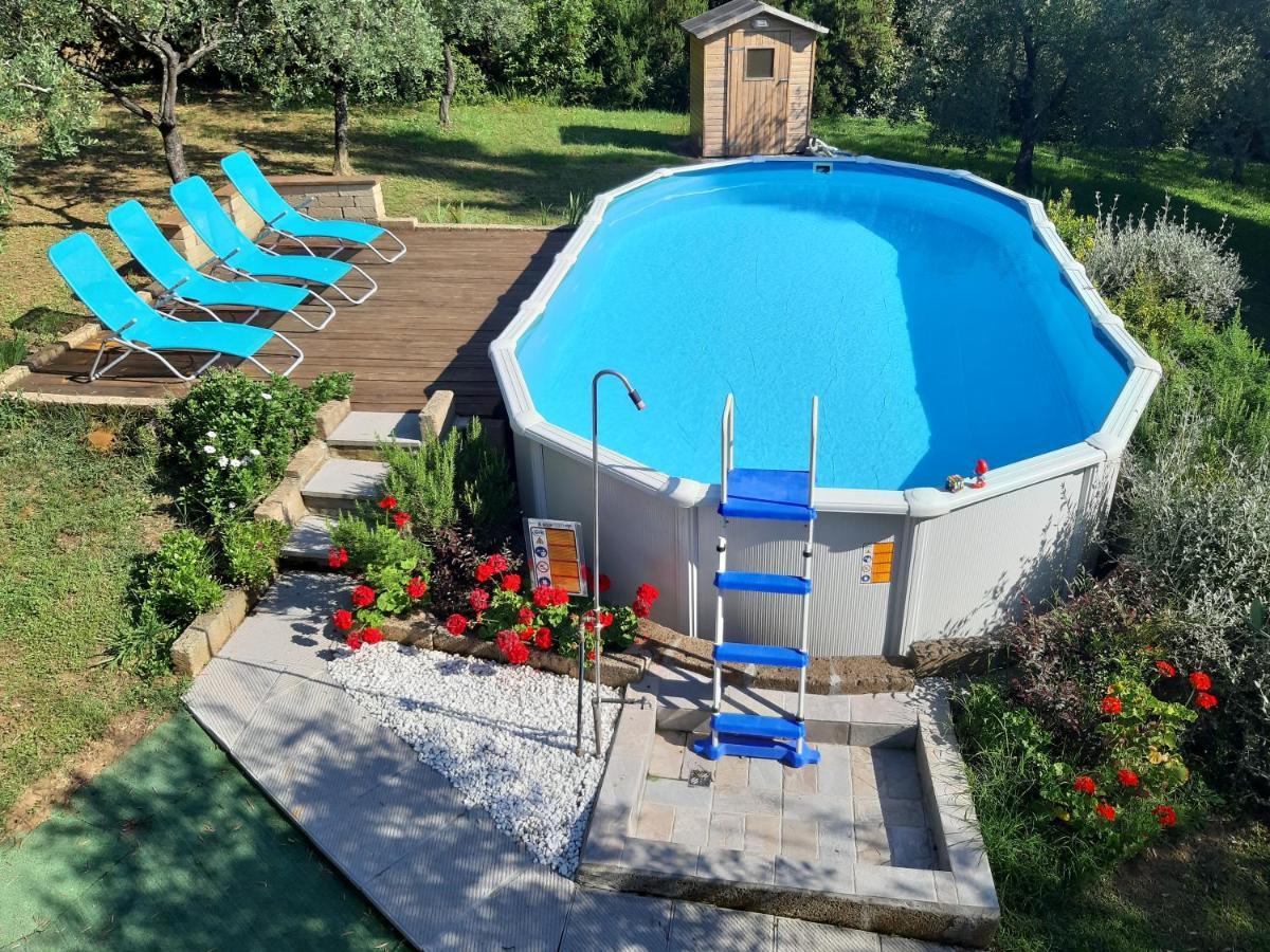 Il Fienile Del Colle Villa Pescia Buitenkant foto