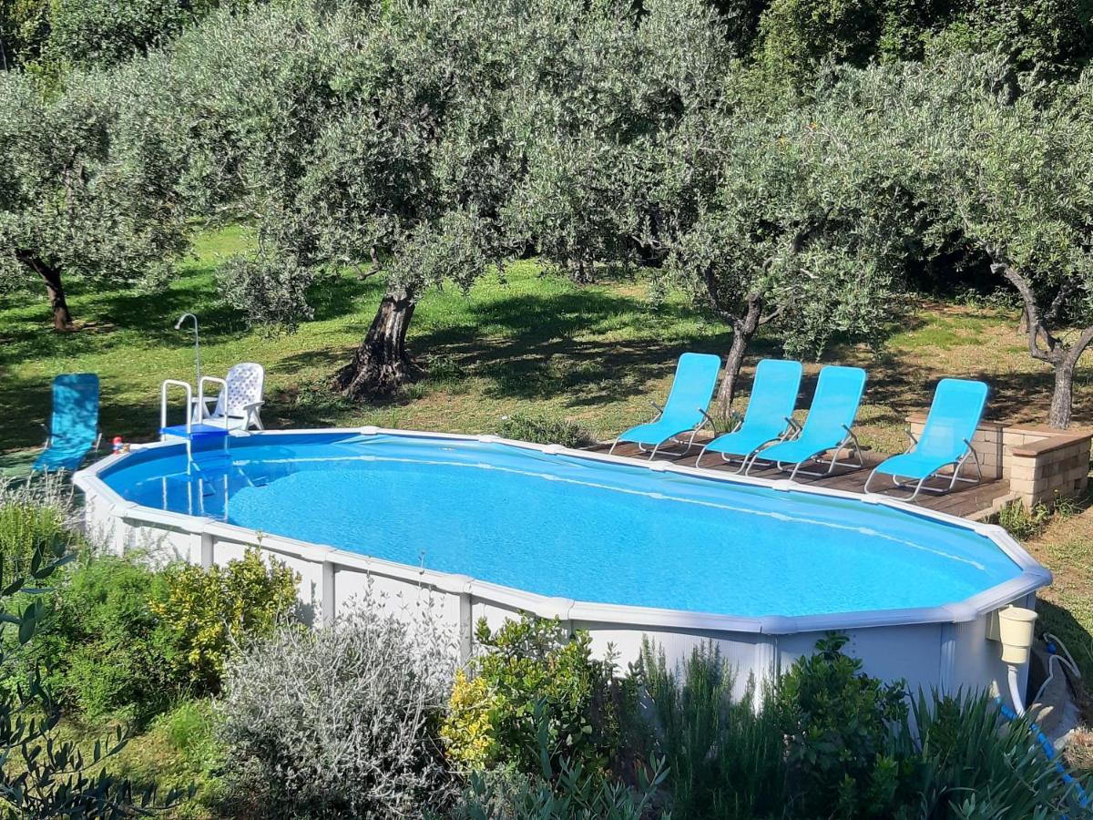 Il Fienile Del Colle Villa Pescia Buitenkant foto
